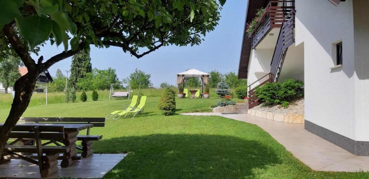 Vukovic House Hotel Селище Дрезницко Екстериор снимка
