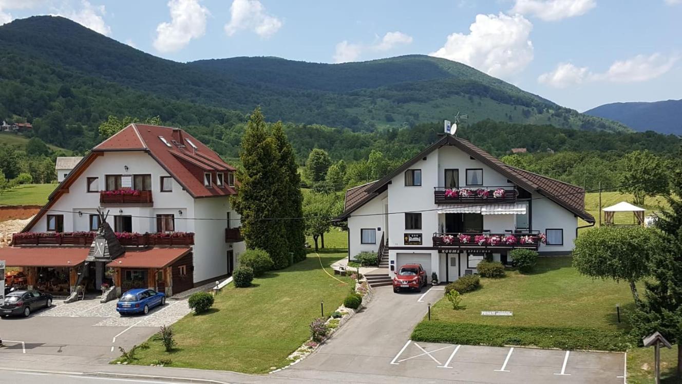 Vukovic House Hotel Селище Дрезницко Екстериор снимка